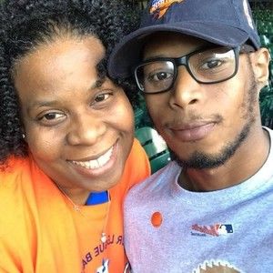 Meet your Posher, Corey